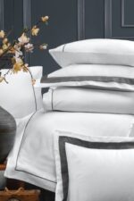 Постільна білизна La Romano Silk Satin 200×220 см Perry Steel Grey — изображение 2