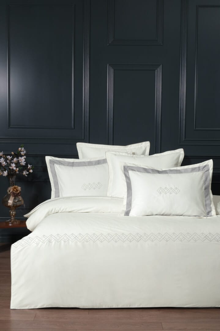 Постільна білизна La Romano Silk Satin 200×220 см Merisa Ash купити Постільна білизна La Romano Silk Satin 200×220 см Merisa Ash - Зображення 1