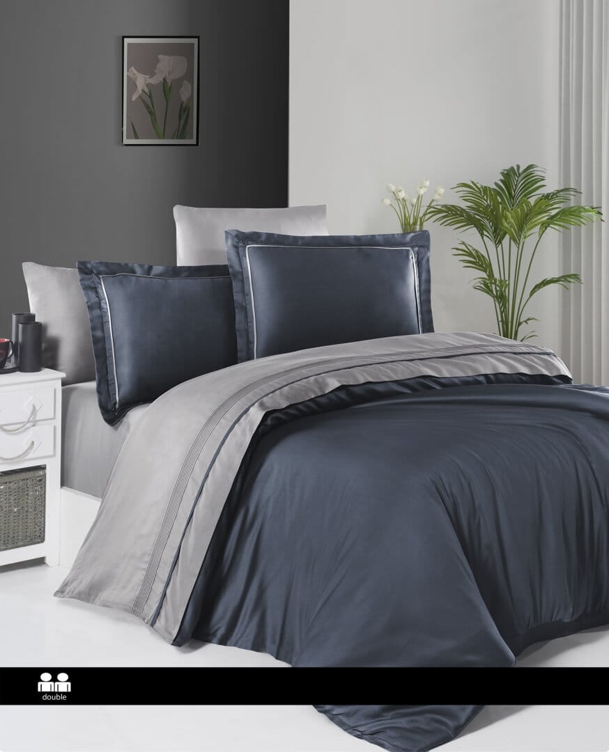 Постільна білизна First Choice Deluxe Satin DARK 200 х 220 см Serenity Denim & Grey купити Постільна білизна First Choice Deluxe Satin DARK 200 х 220 см Serenity Denim & Grey - Зображення 1