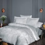 Постільна білизна First Choice Jacquard Satin  200 х 220 см Doreta Silver