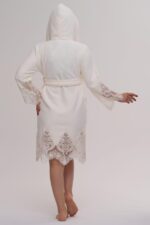 Жіночий халат Nusa 4350 кремовий — изображение 2