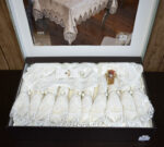 Велюрова скатертина з ранером Selin Azra Set 160×300+12 серветок Кремова