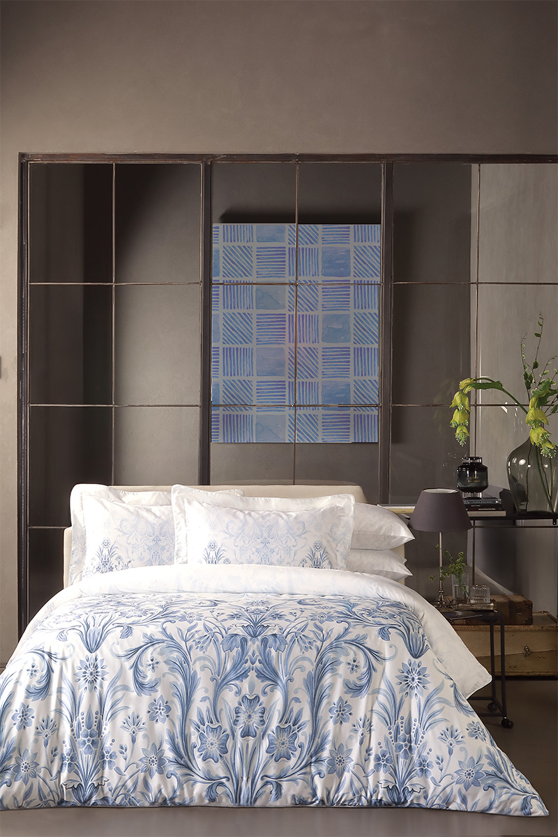 Постільна білизна Valeron Digital Satin Regina Blue Євро Постільна білизна Valeron Digital Satin Regina Blue Євро купити.