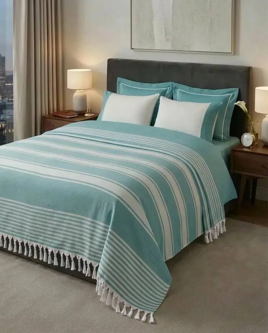 Плед-покривало махра-пештемаль Maison D’or Babette Turquoise 220x240 см Плед-покривало махра-пештемаль Maison D’or Babette Turquoise 220x240 см Купити